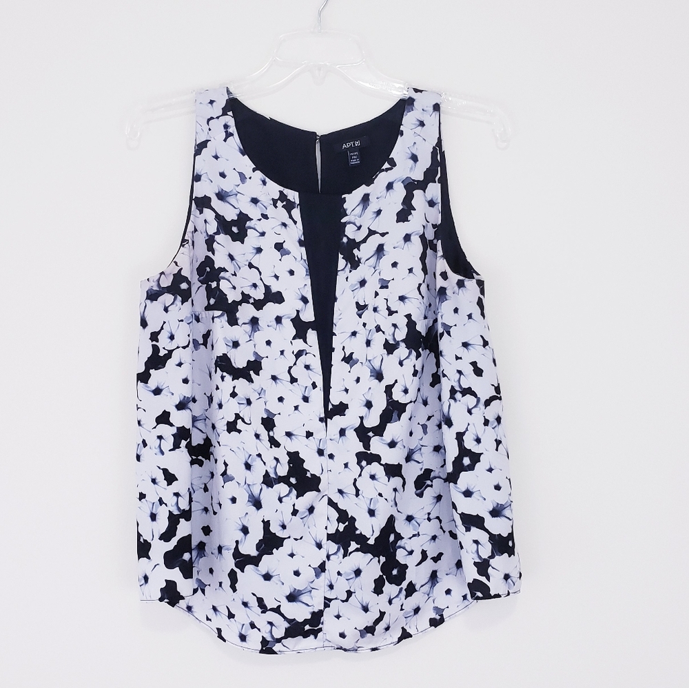 Apt 9 Black White Flower Print Tank Top Blouse Size Medium Petite